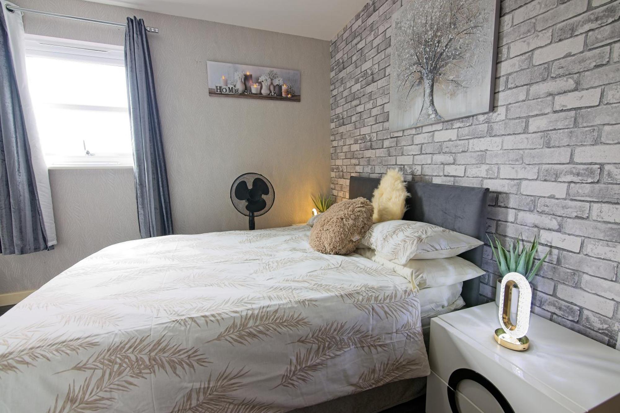 Five Star Rated Condo Манчестер Экстерьер фото