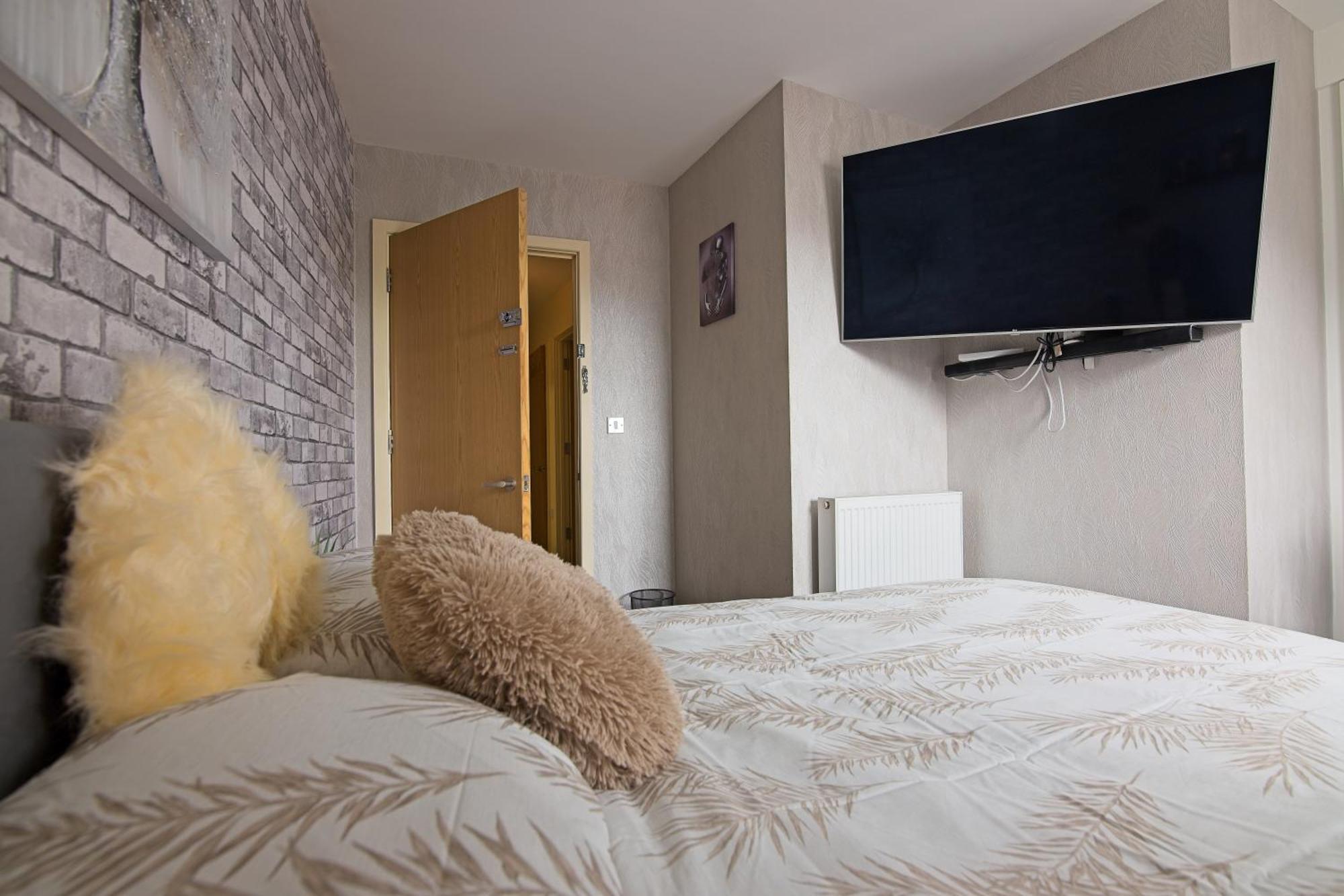 Five Star Rated Condo Манчестер Экстерьер фото